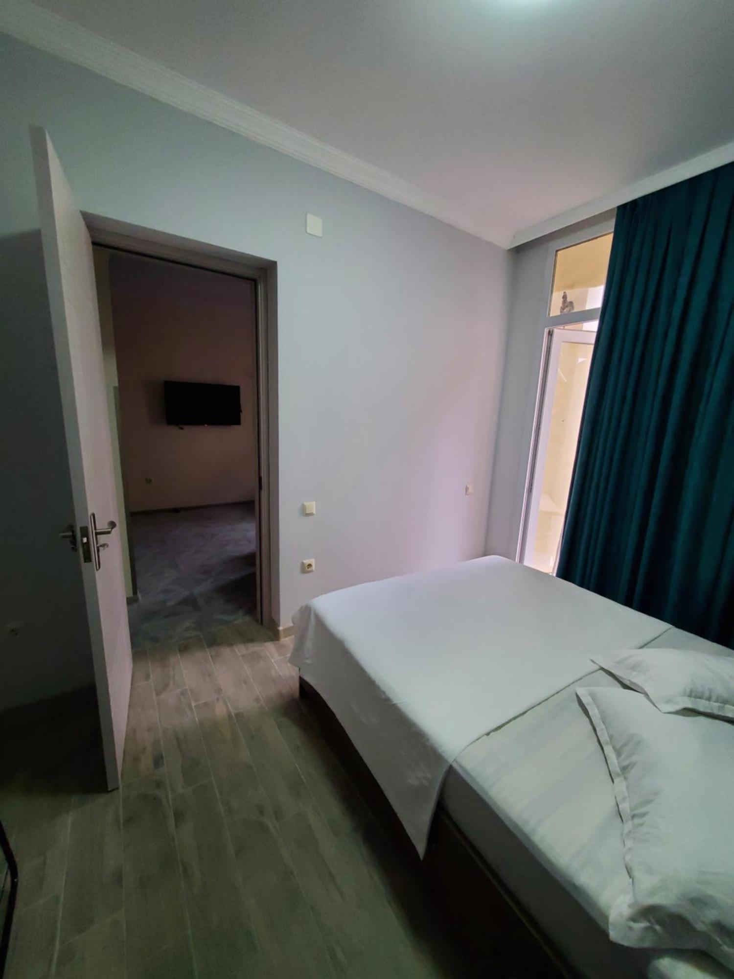 Flat in Batumi Hotel Ngoại thất bức ảnh